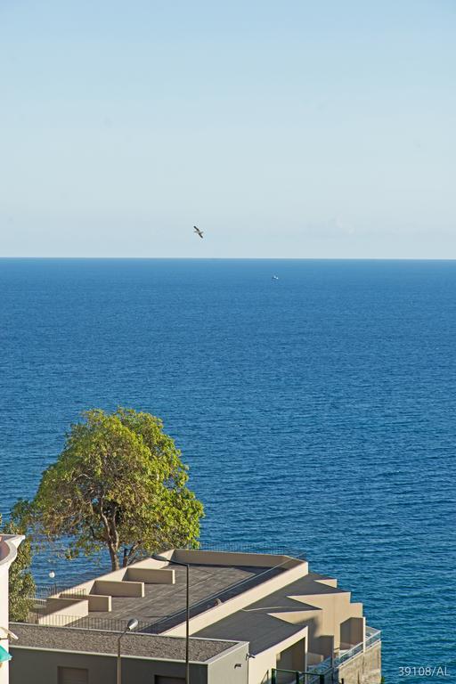 פונשל Rodamar I By An Island Apart מראה חיצוני תמונה